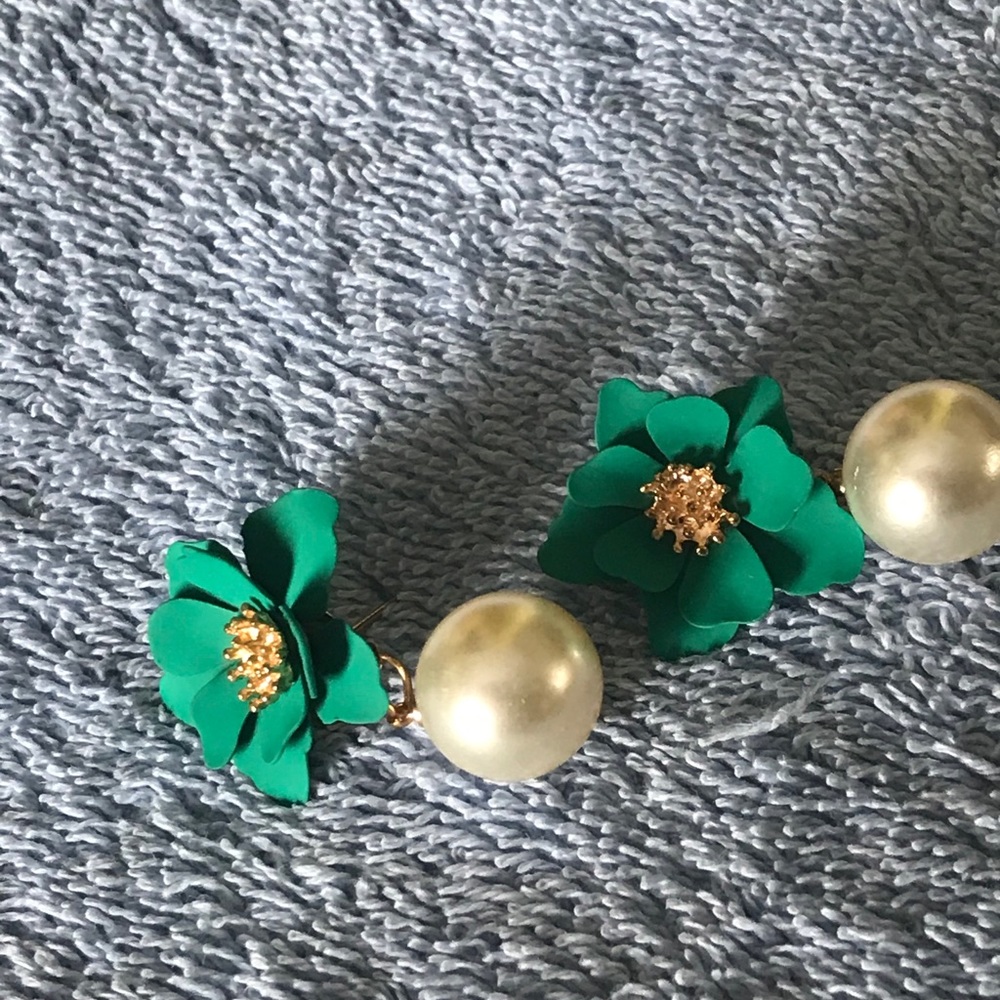 Earring